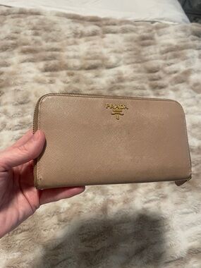 Preloved used well Prada wallet